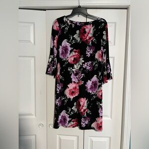 Roz & Ali Floral Dress 1x Curvy Bell Sleeve pink & Purple floral details